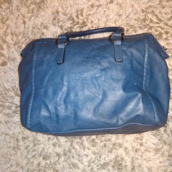 Guess bag - Picture 2 of 3